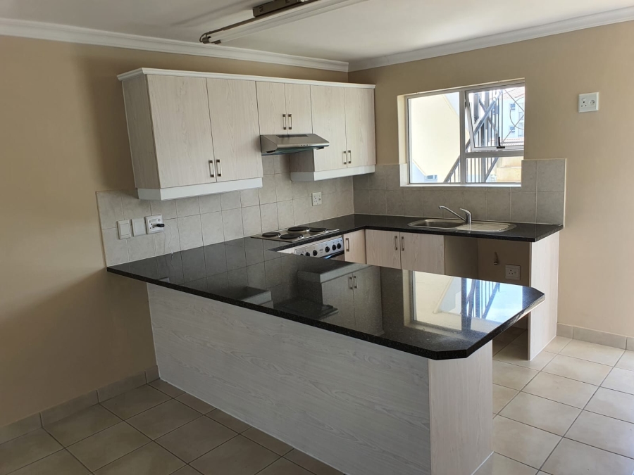 To Let 2 Bedroom Property for Rent in Heritage Park Western Cape